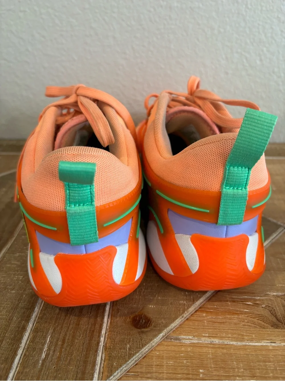 Nike Air Jordan Heir 'Peach Jam' Basketball Shoes. Size 8 Men 9.5 Women